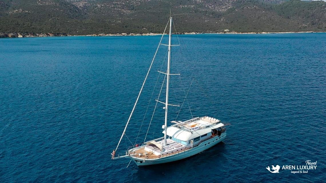 gulet-freedom-luxury-charter-turkey-12 Gulet Freedom Bodrum - Image 1