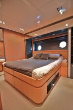 Luxury Motoryacht Riva Domino 86 Bodrum - Image 11