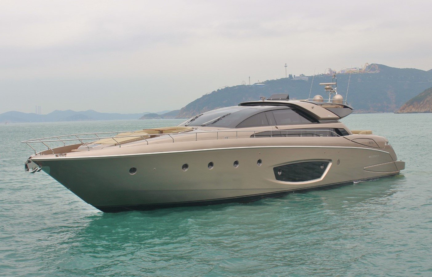riva5 Luxury Motoryacht Riva Domino 86 Bodrum - Image 1